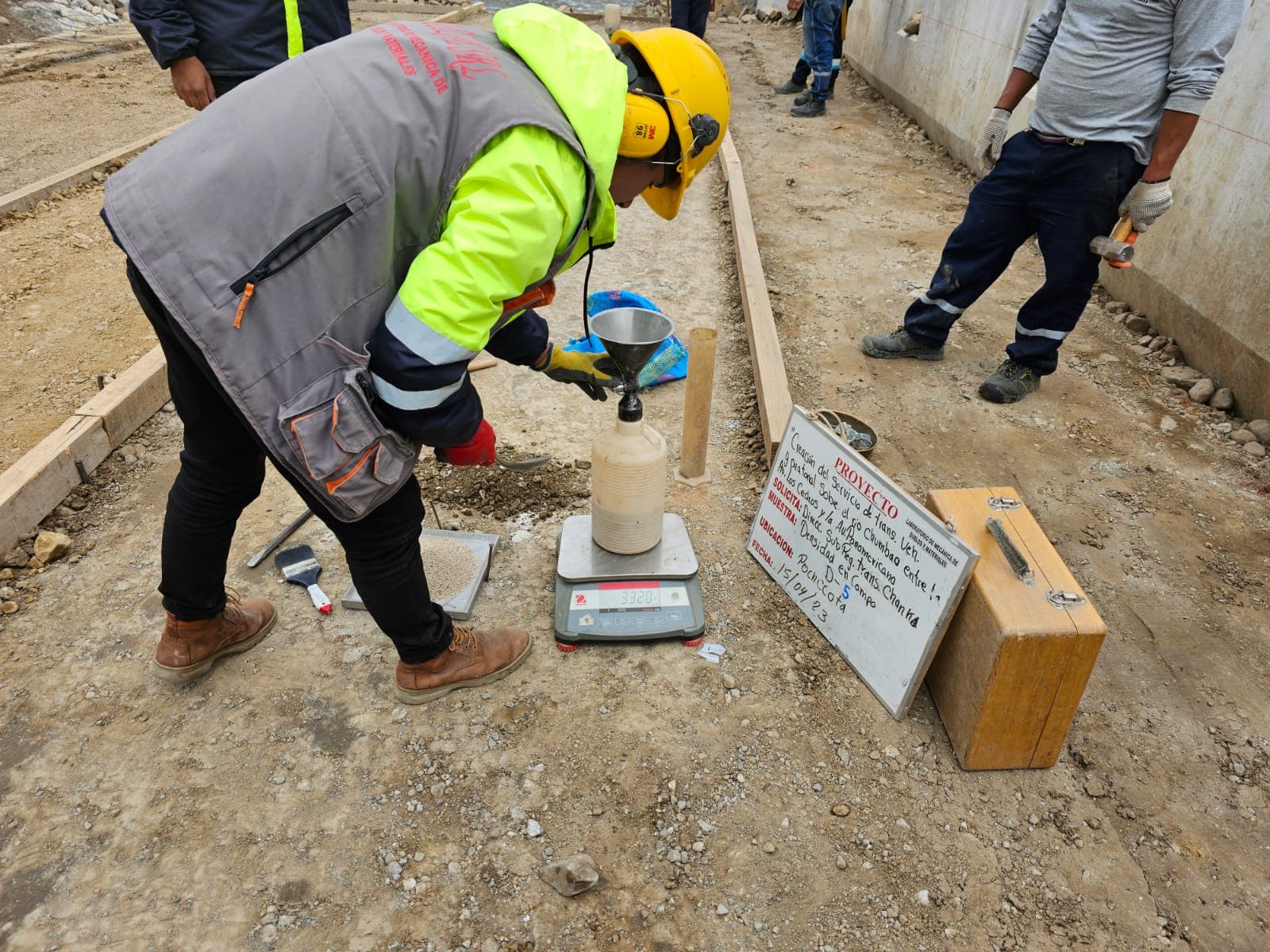 Laboratorio de Mecánica de Suelos